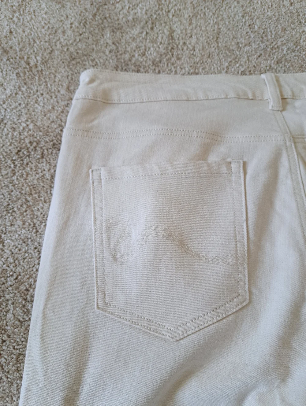 Santana Jeans Cropped Cream Denim Women's Size 16 Capri Stretch Pants - Picture 8 of 12